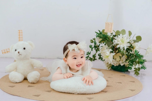 岑溪宝宝几个月枕枕头最好